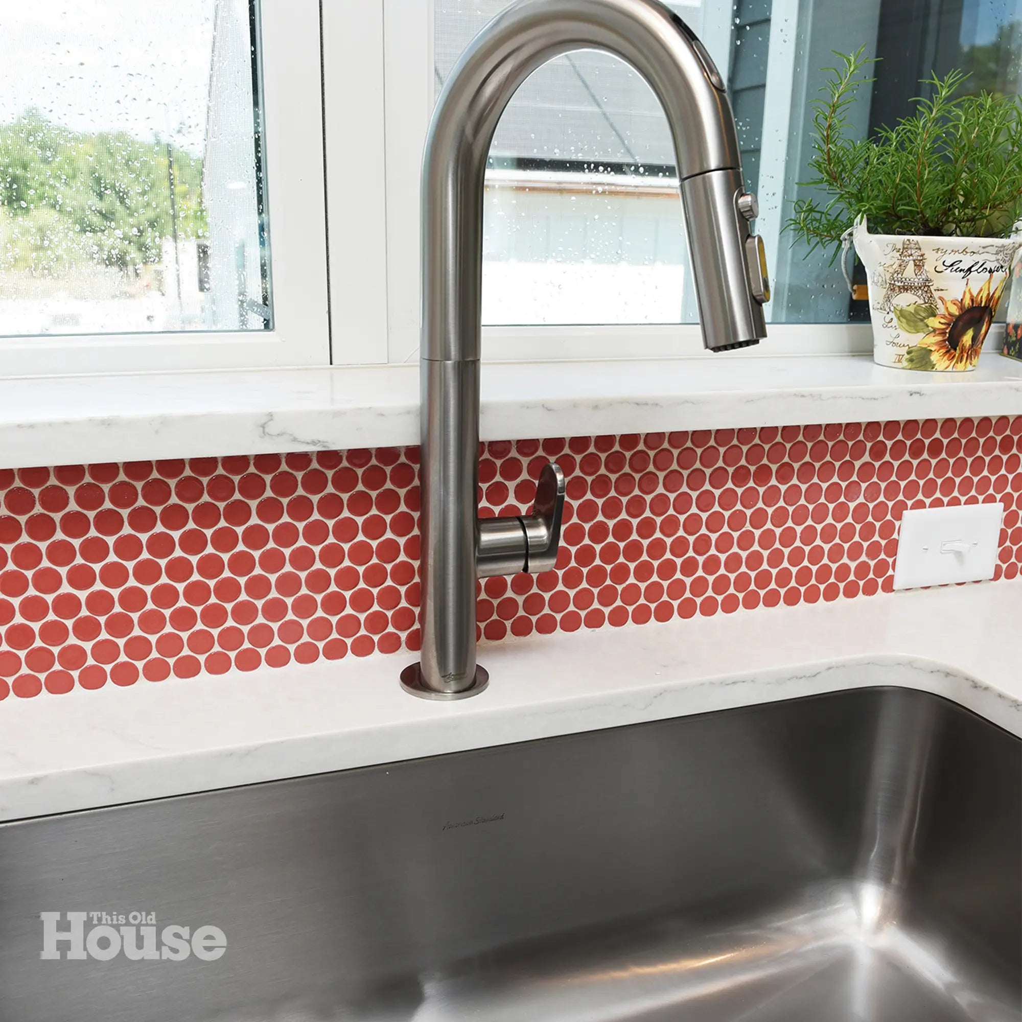 Fresno® Single Handle Kitchen Faucet with Lever Handle // POLISHED CHROME // 39906_D35403000100_12_0_CDNwebp.webp