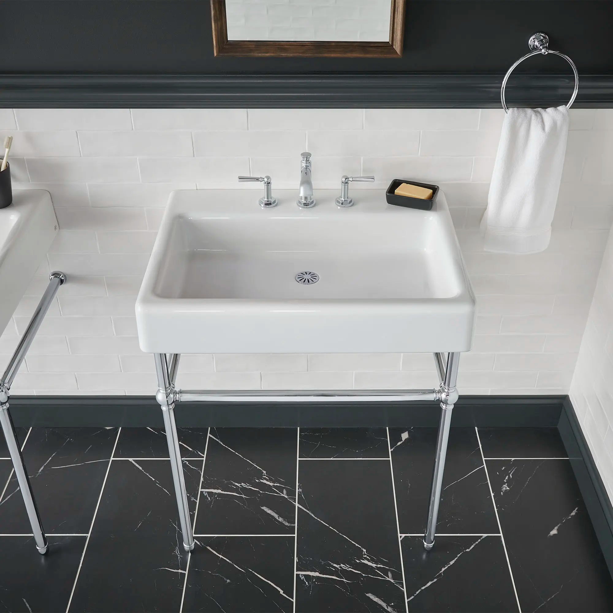 Oak Hill® 30 in. Console Legs // POLISHED CHROME // 83908_B-D21411030.100_D35700020.100_D20160008.415_D35155800.100_2_CDNwebp.webp