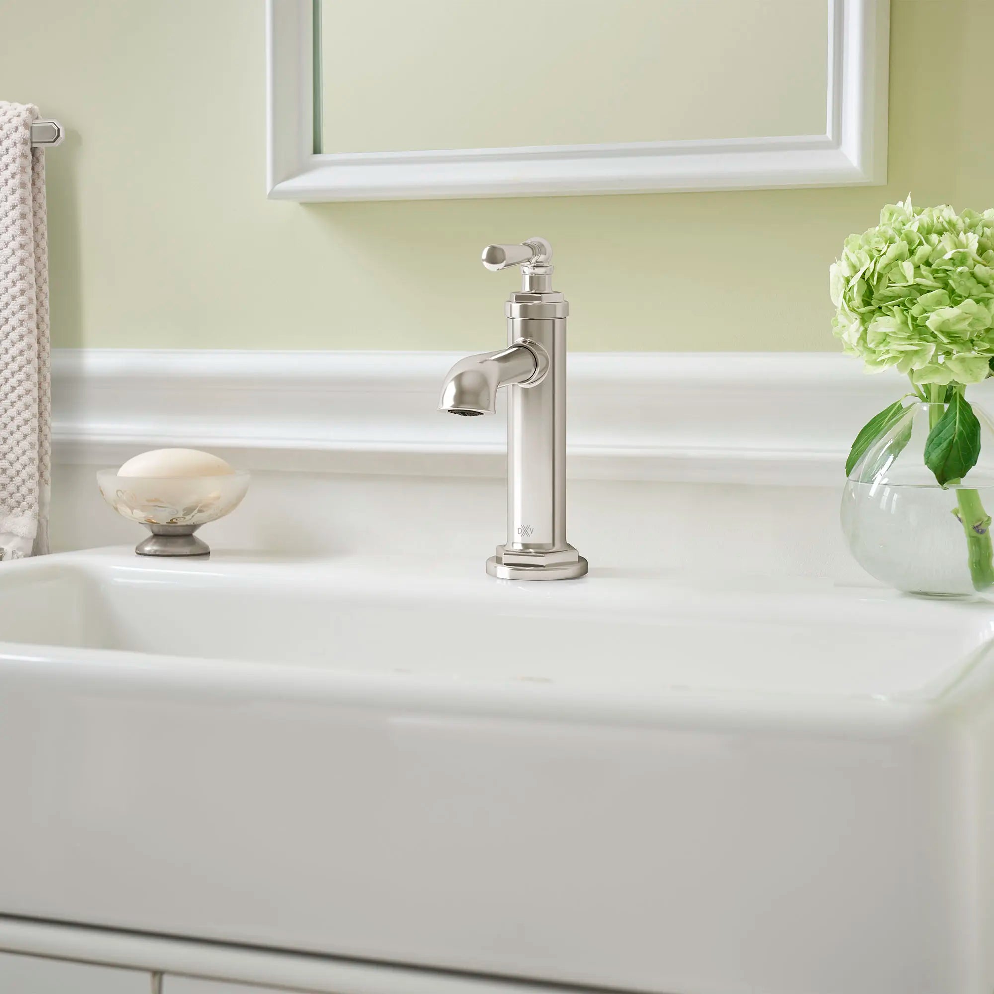 Oak Hill® Single Handle Bathroom Faucet with Lever Handle // PLATINUM NICKEL // 84956_B-D35155100.150_CDNwebp.webp