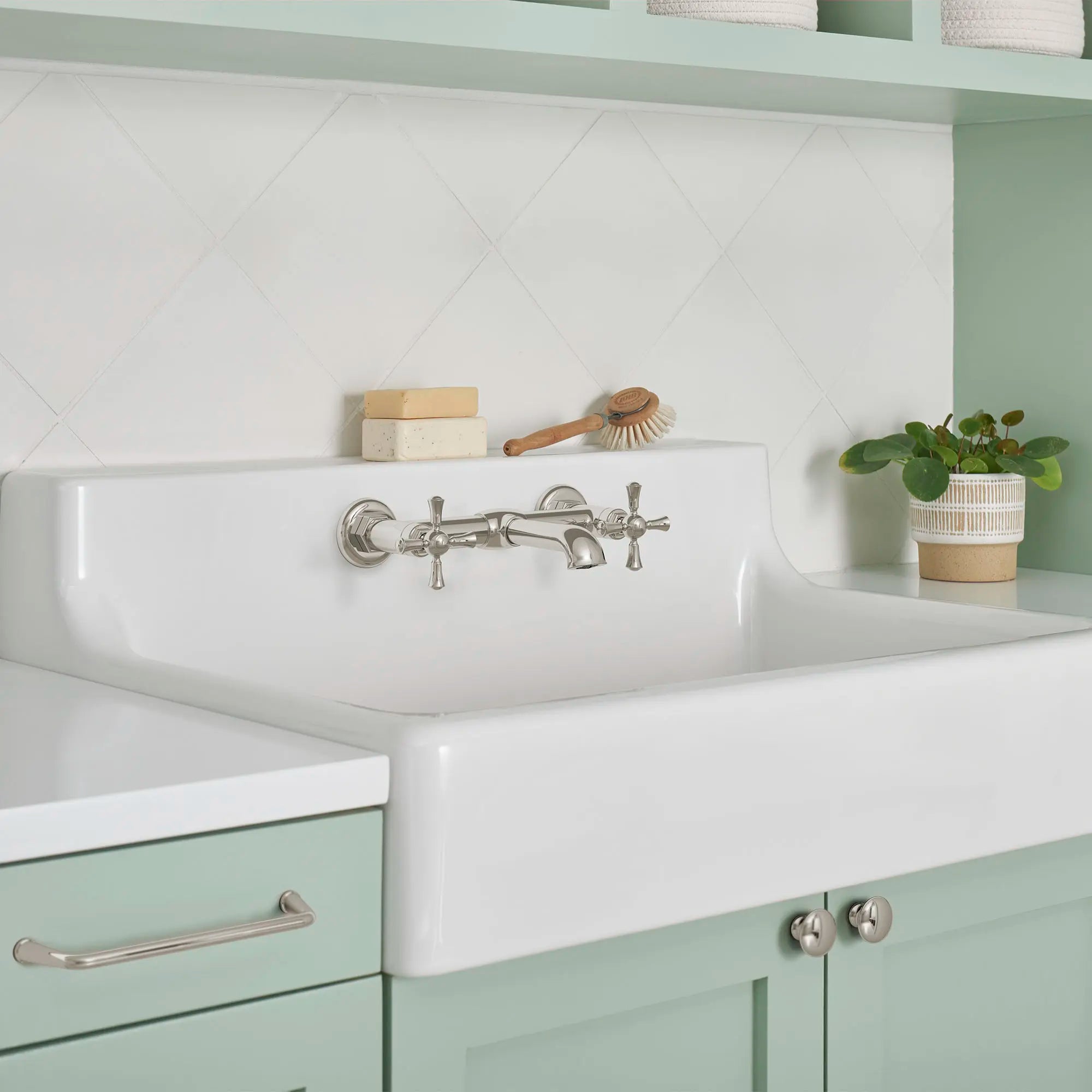 Oak Hill® 30 in. High-Back Sink, 2-Hole // CANVAS WHITE // 85243_B-D35155470.150_D20155002.415_CDNwebp.webp